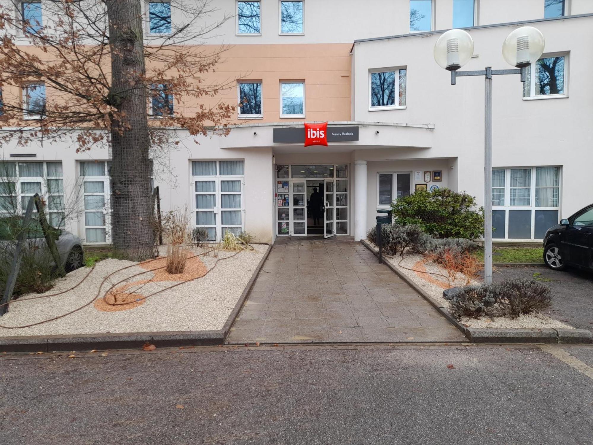 Hotel Ibis Nancy-Brabois Vandoeuvre-lès-Nancy Exterior foto